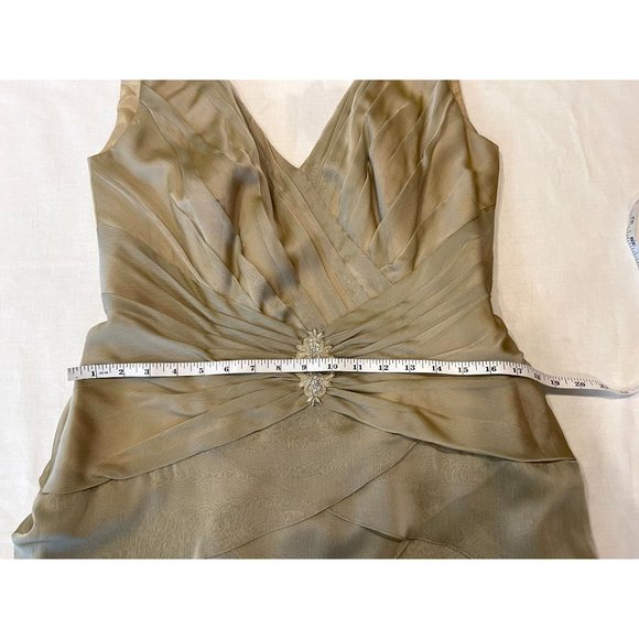 Jade Women Pleated Front Prom Dress Layered Ruffle Sleeveless Clay Gray Size 12 - Picture 6 of 8
